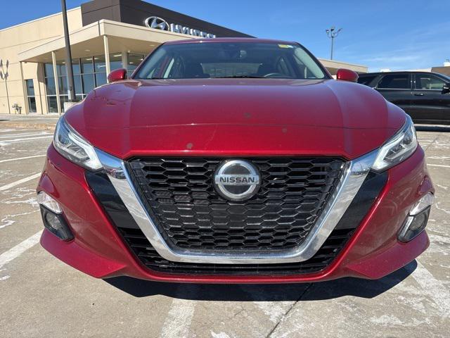 used 2020 Nissan Altima car, priced at $17,999