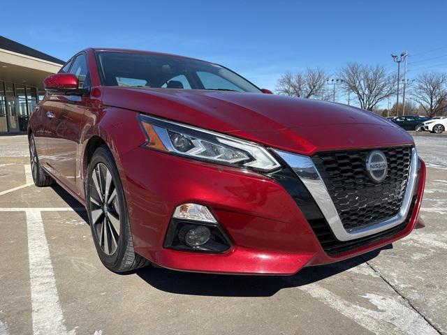 used 2020 Nissan Altima car, priced at $17,999