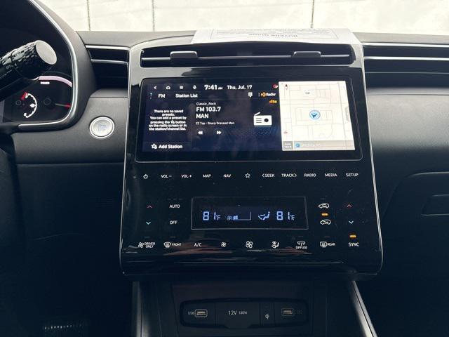 used 2024 Hyundai TUCSON Hybrid car, priced at $30,999