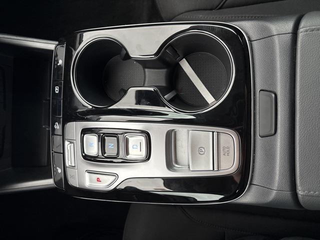 used 2024 Hyundai TUCSON Hybrid car, priced at $30,999