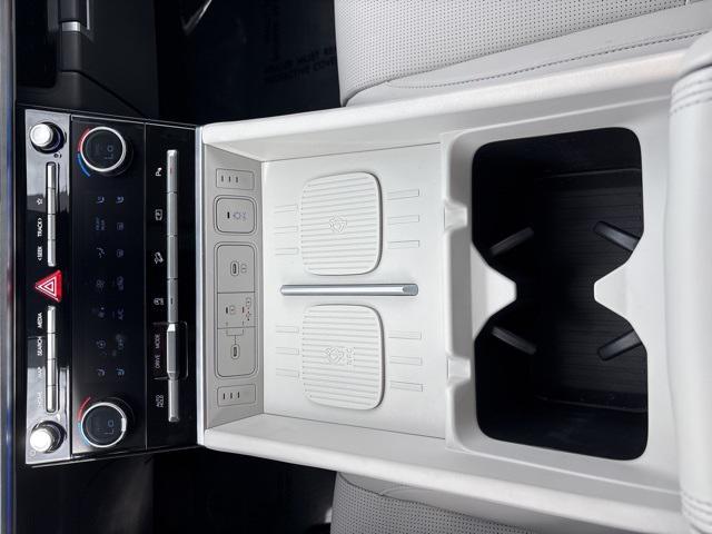 used 2025 Hyundai Santa Fe car, priced at $44,499