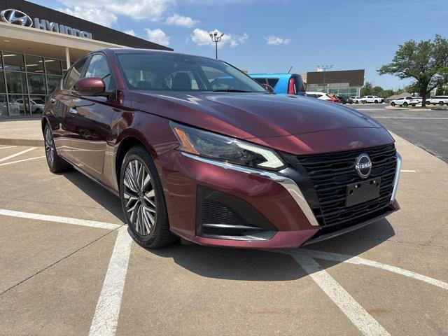 used 2023 Nissan Altima car, priced at $20,999