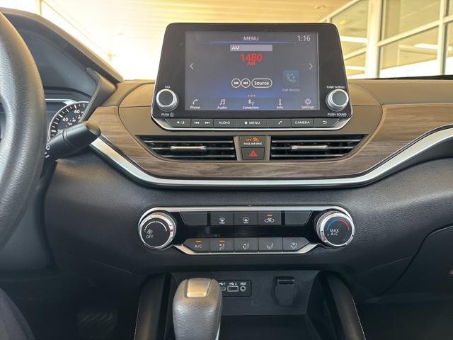 used 2023 Nissan Altima car, priced at $20,999