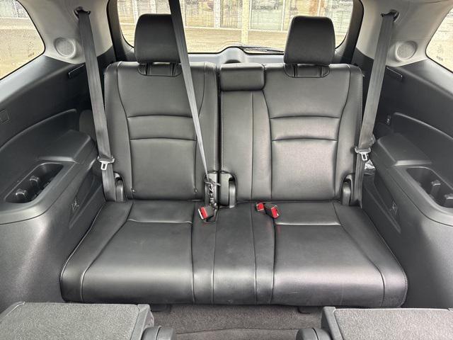 used 2021 Honda Pilot car, priced at $29,999