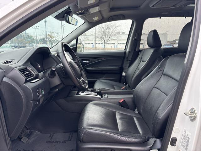 used 2021 Honda Pilot car, priced at $29,999