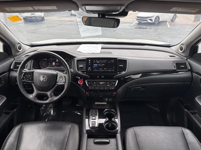 used 2021 Honda Pilot car, priced at $29,999
