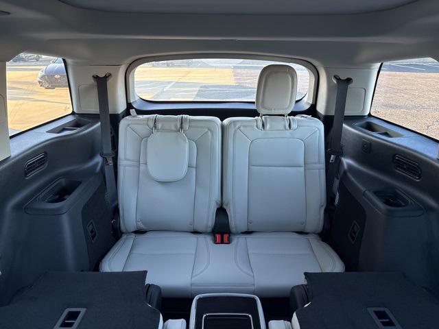 used 2025 Lincoln Aviator car, priced at $70,999