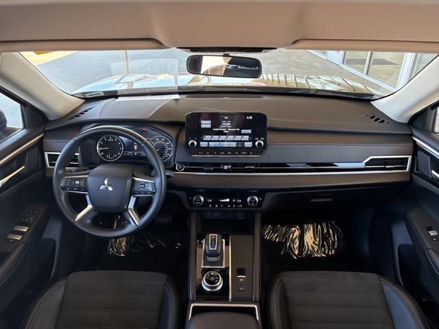 used 2024 Mitsubishi Outlander car, priced at $27,999