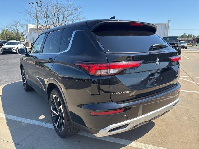 used 2024 Mitsubishi Outlander car, priced at $27,999