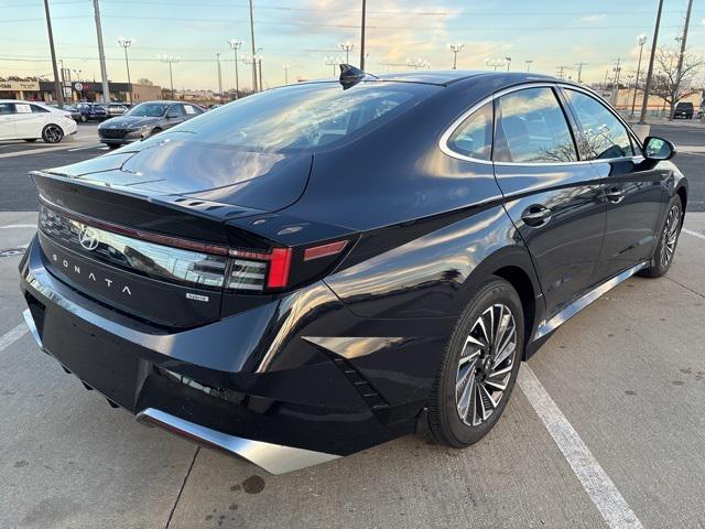 used 2024 Hyundai Sonata Hybrid car, priced at $31,999