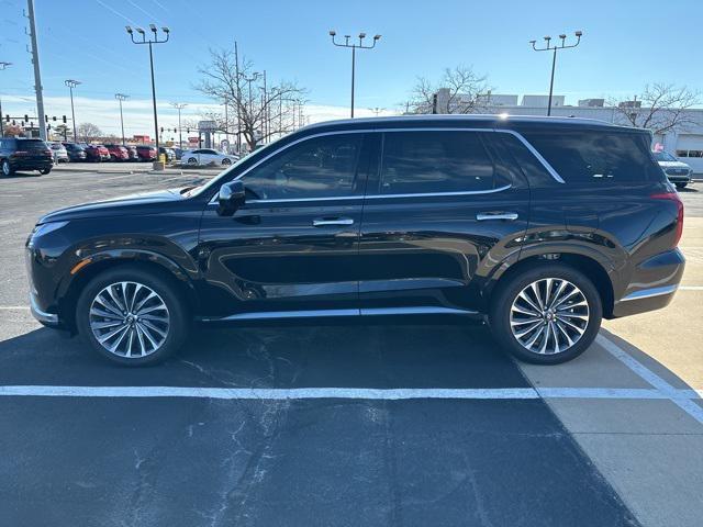 used 2024 Hyundai Palisade car, priced at $52,499