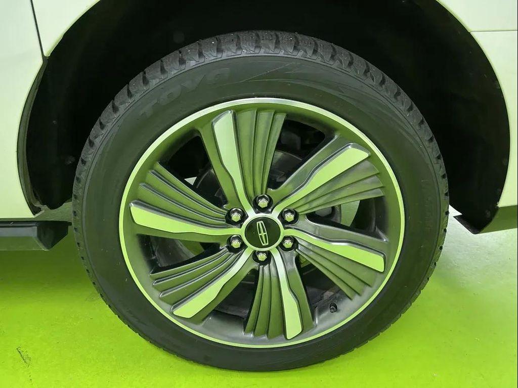 used 2019 Lincoln Navigator L car, priced at $32,988