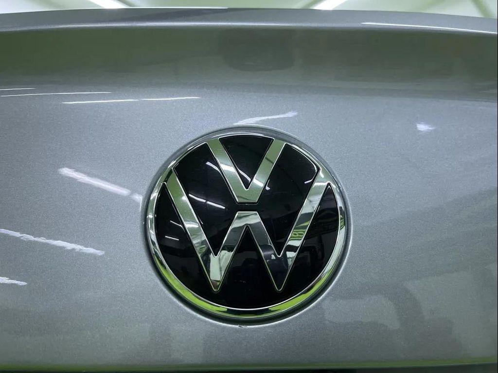 used 2024 Volkswagen Jetta car, priced at $19,988