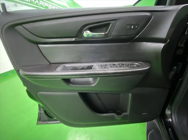 used 2017 Chevrolet Traverse car, priced at $17,988