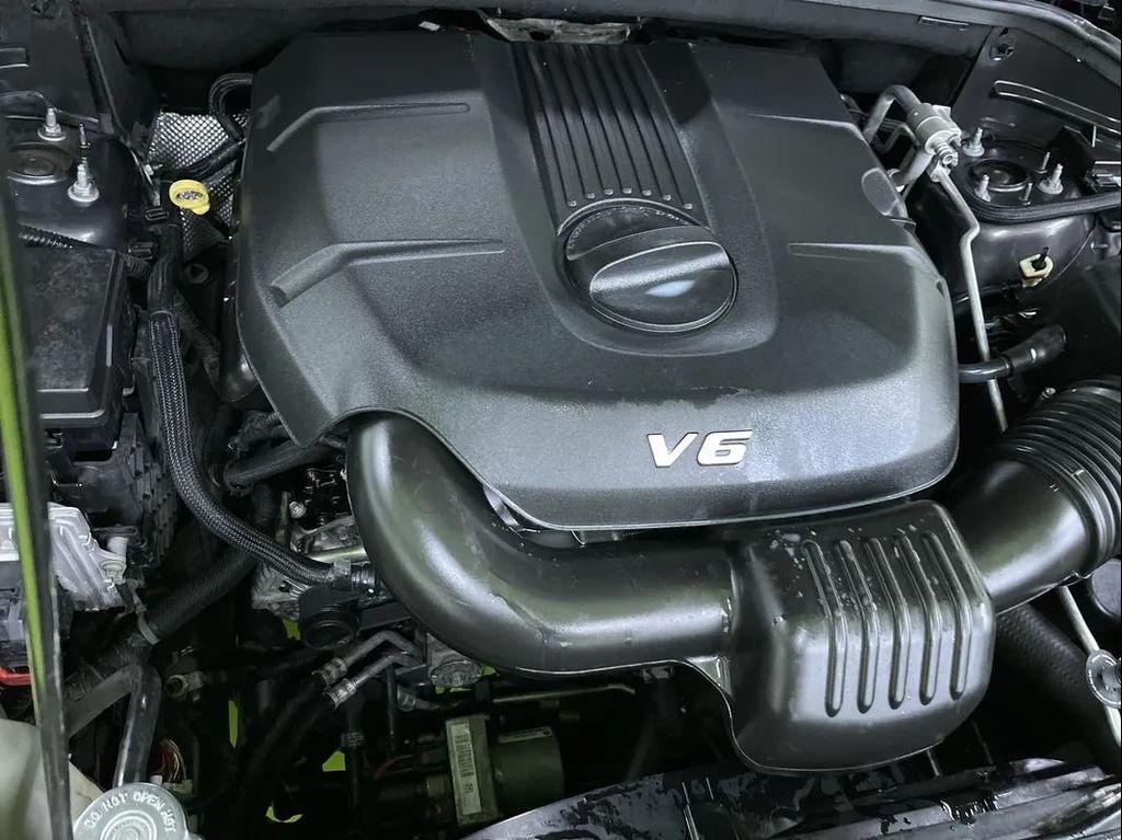 used 2014 Jeep Grand Cherokee car, priced at $8,488