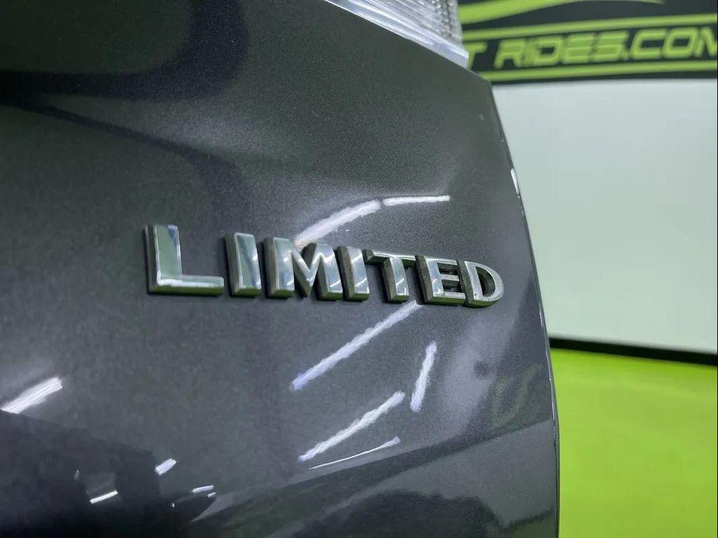 used 2014 Jeep Grand Cherokee car, priced at $8,488