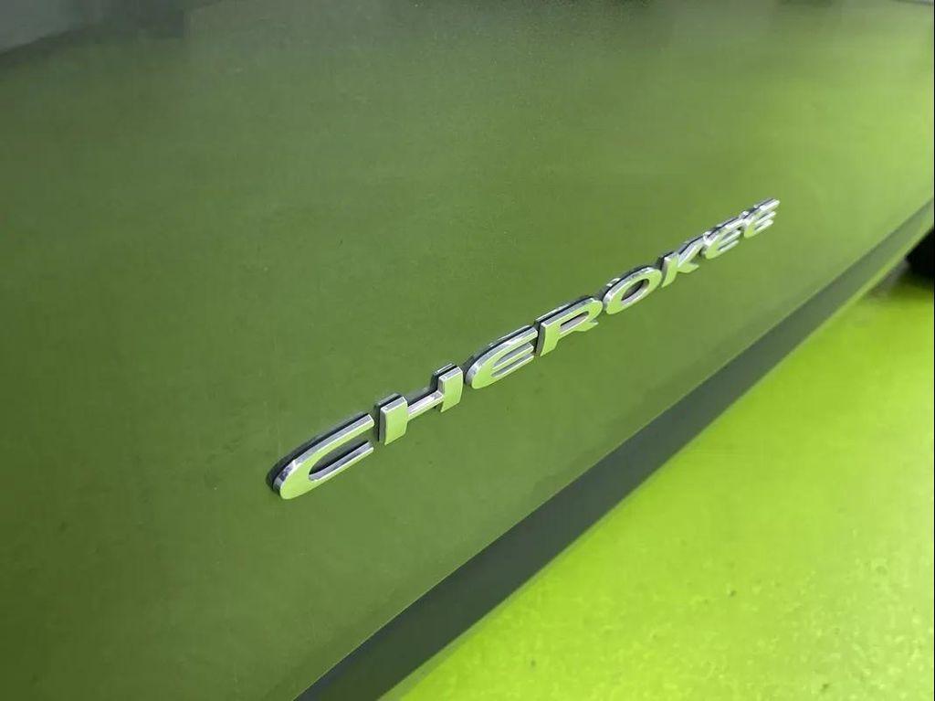 used 2019 Jeep Cherokee car, priced at $14,988