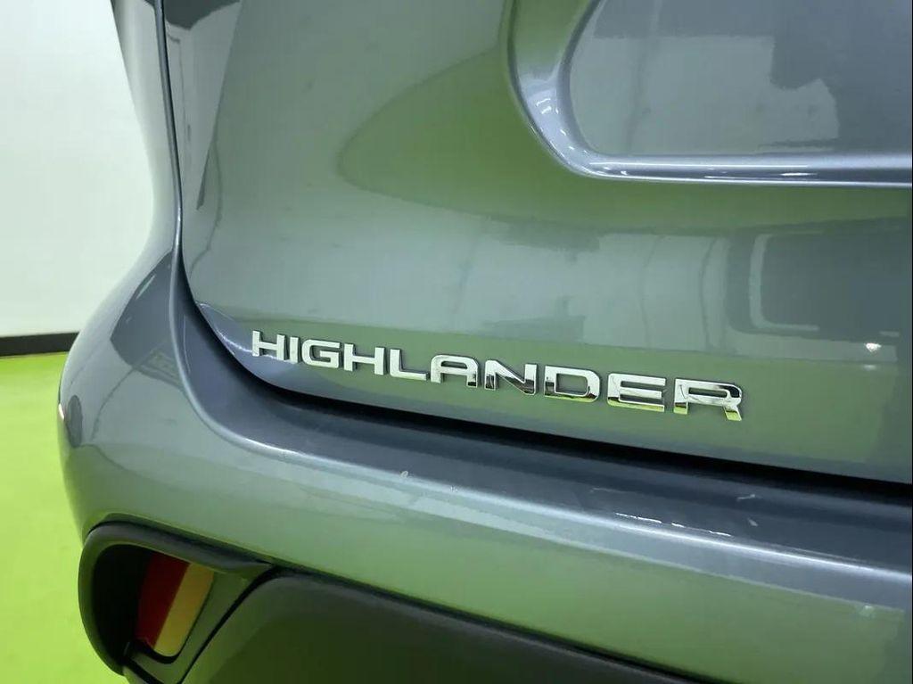 used 2023 Toyota Highlander car, priced at $37,488