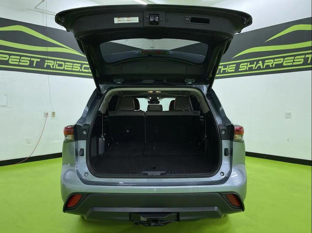 used 2023 Toyota Highlander car, priced at $37,488