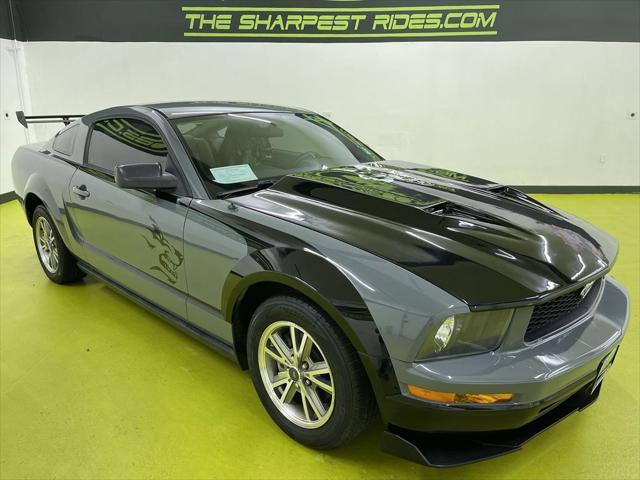 used 2005 Ford Mustang car