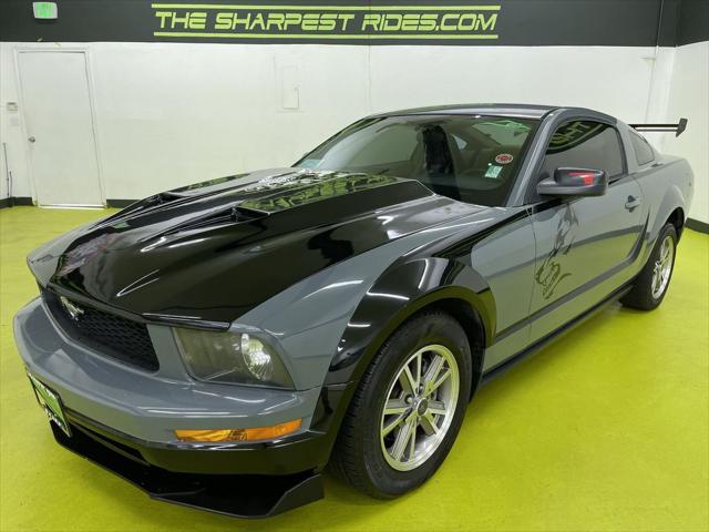 used 2005 Ford Mustang car