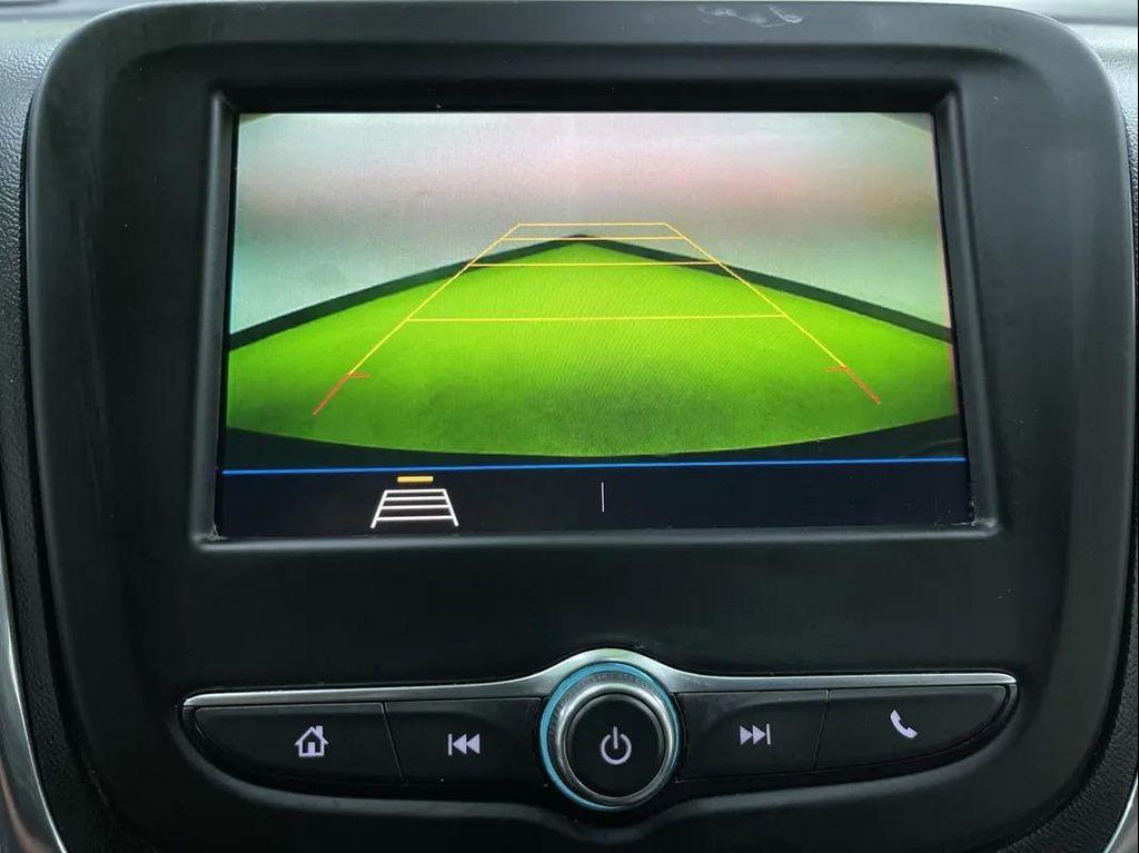 used 2020 Chevrolet Equinox car, priced at $11,988