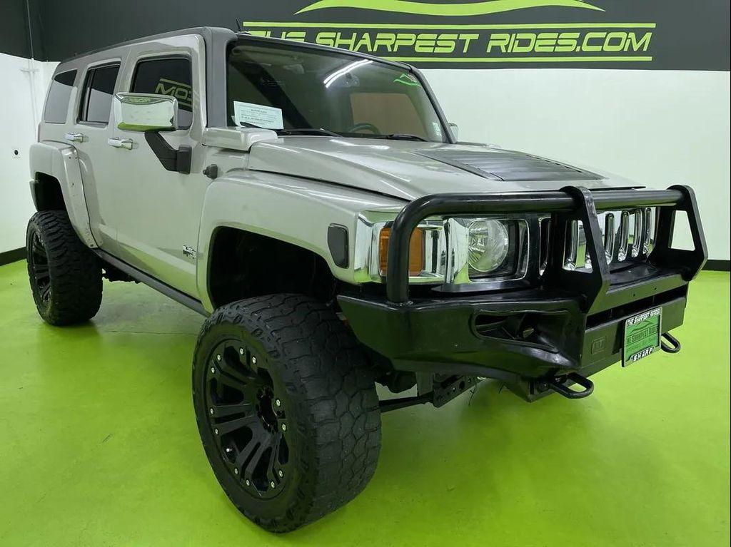 used 2006 Hummer H3 car, priced at $3,988