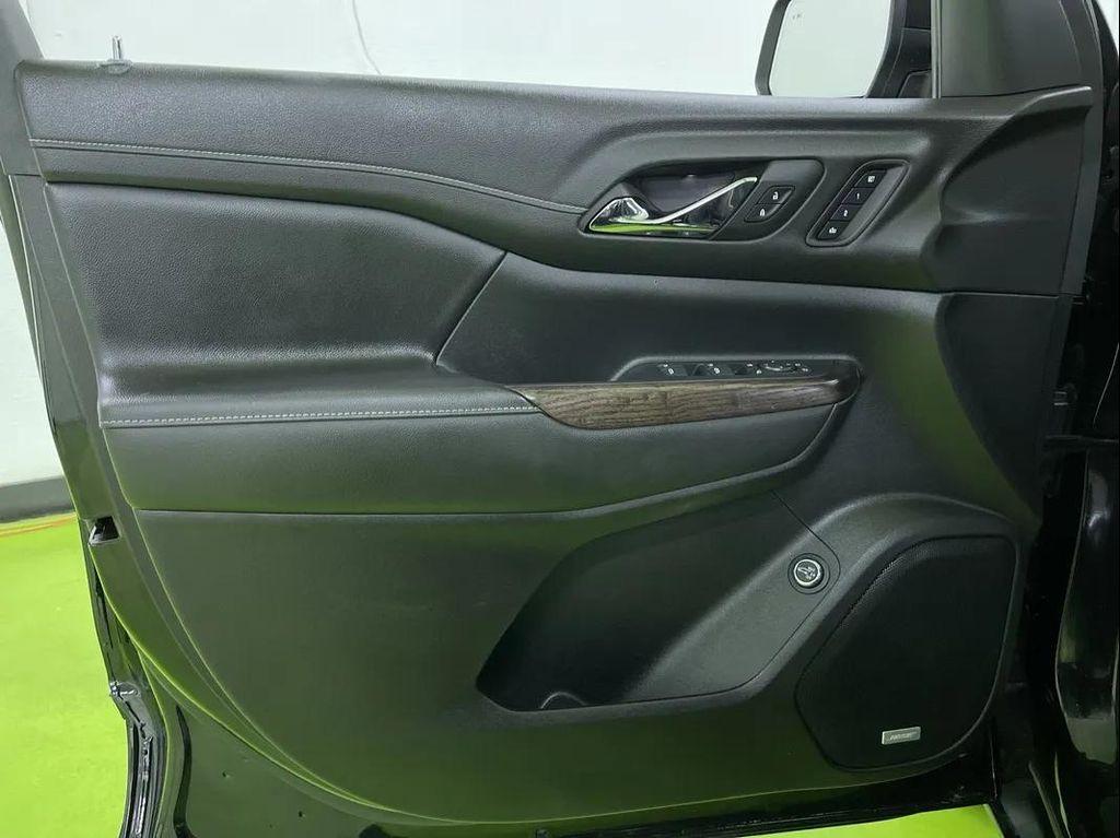 used 2023 GMC Acadia car, priced at $27,988