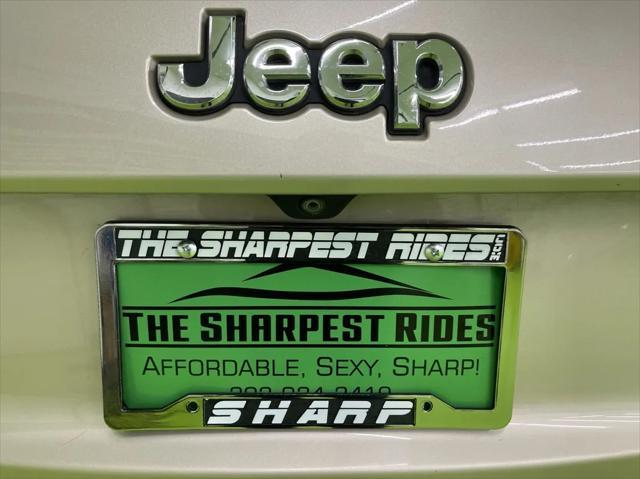 used 2014 Jeep Grand Cherokee car, priced at $12,988