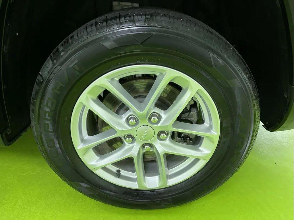 used 2023 Jeep Grand Cherokee L car, priced at $23,988