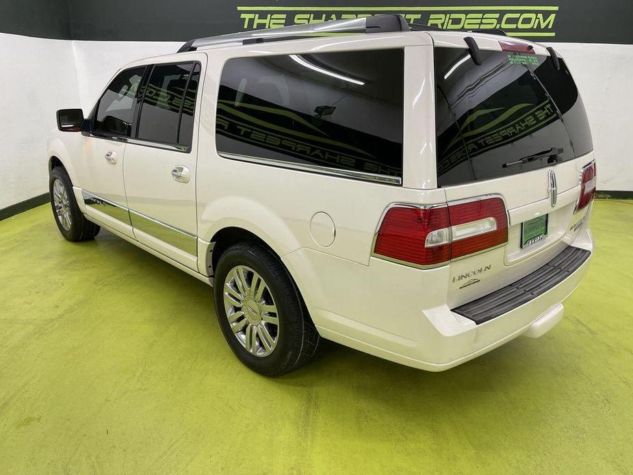 used 2008 Lincoln Navigator car