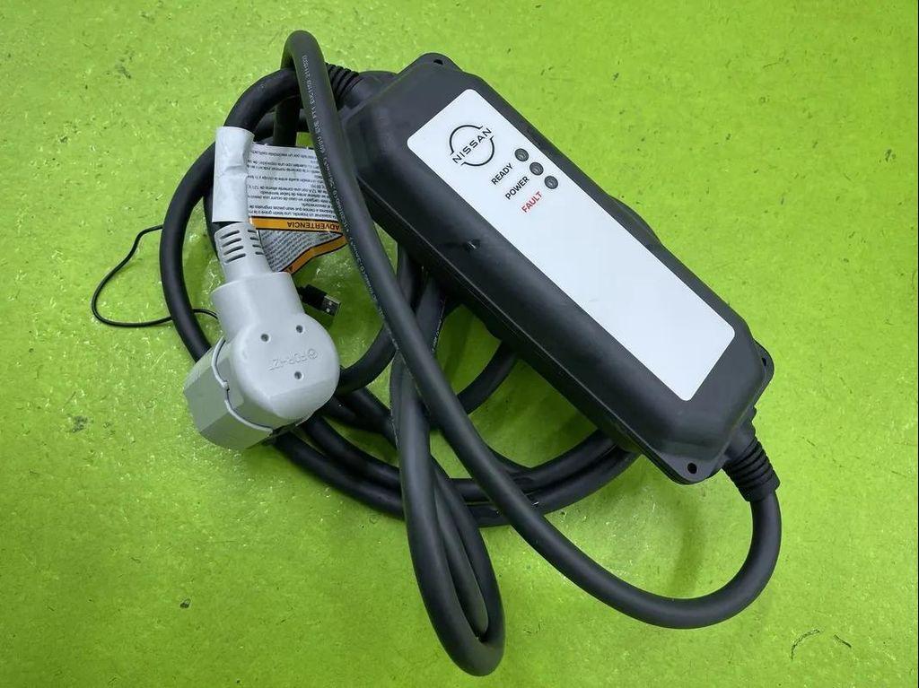 used 2025 Nissan Leaf car, priced at $16,988