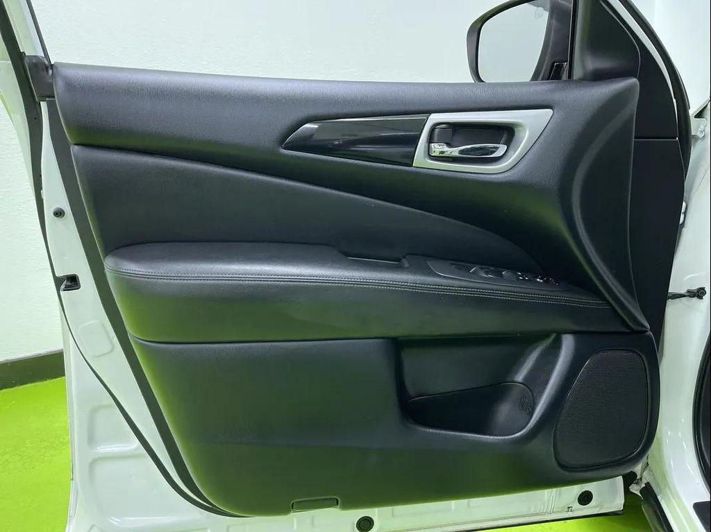 used 2020 Nissan Pathfinder car, priced at $13,988