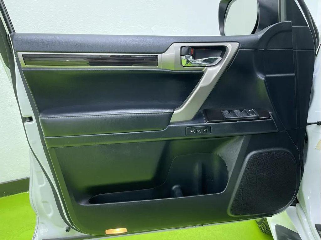 used 2018 Lexus GX 460 car, priced at $30,988