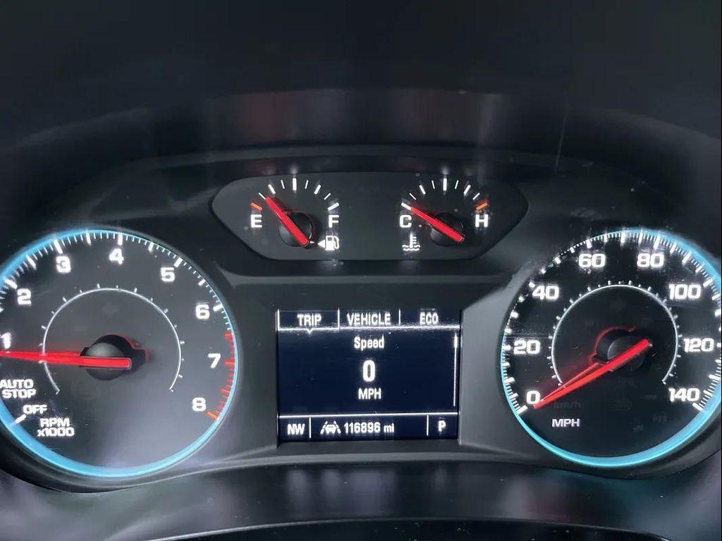 used 2022 Chevrolet Traverse car, priced at $18,488