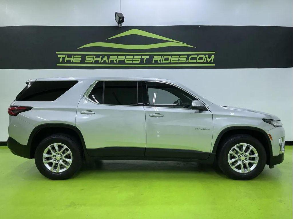 used 2022 Chevrolet Traverse car, priced at $18,488