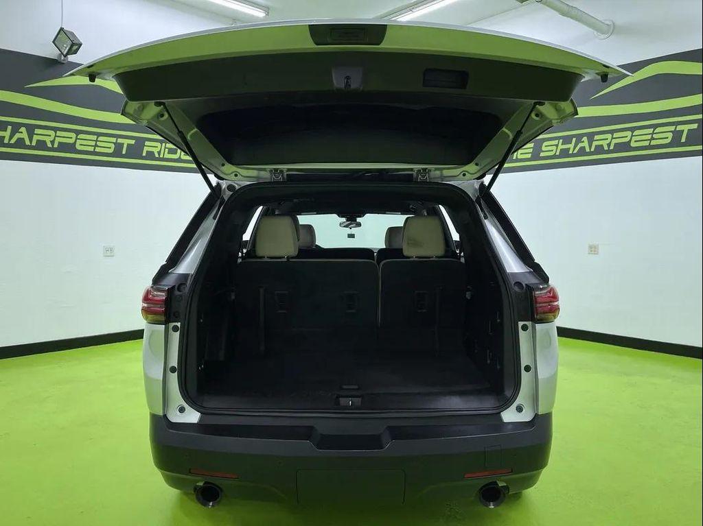 used 2022 Chevrolet Traverse car, priced at $18,488