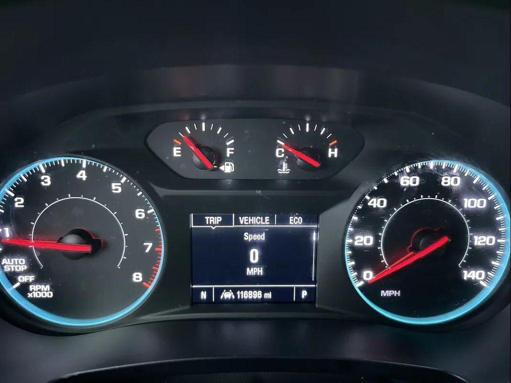 used 2022 Chevrolet Traverse car, priced at $18,488