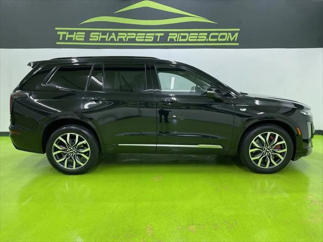 used 2022 Cadillac XT6 car, priced at $35,988