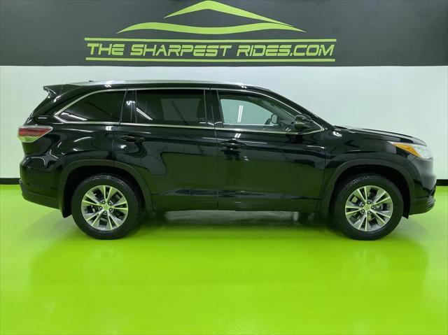 used 2014 Toyota Highlander car, priced at $17,988