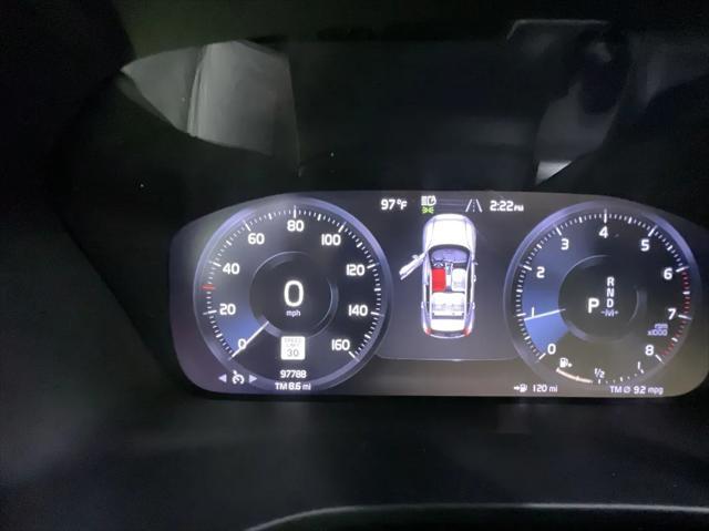 used 2022 Volvo XC40 car, priced at $18,988