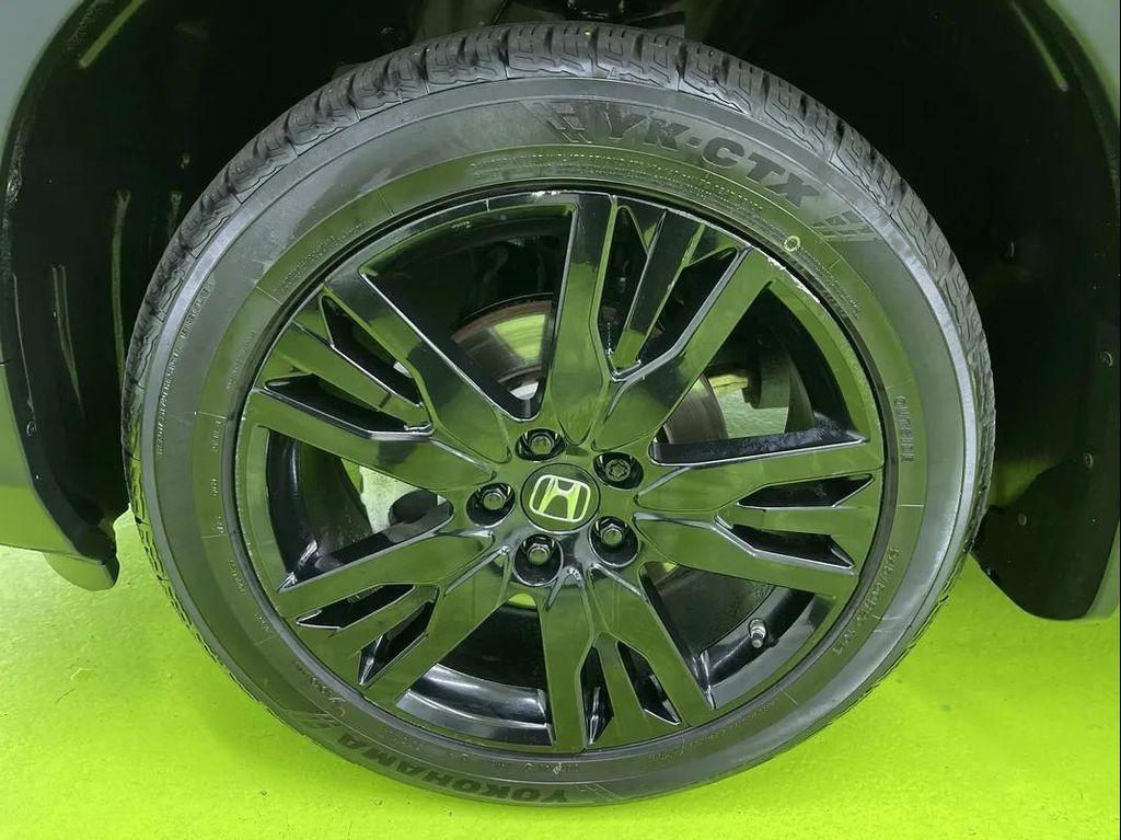 used 2022 Honda Pilot car, priced at $30,988