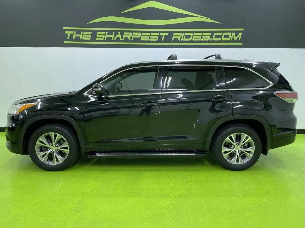 used 2015 Toyota Highlander car, priced at $19,988