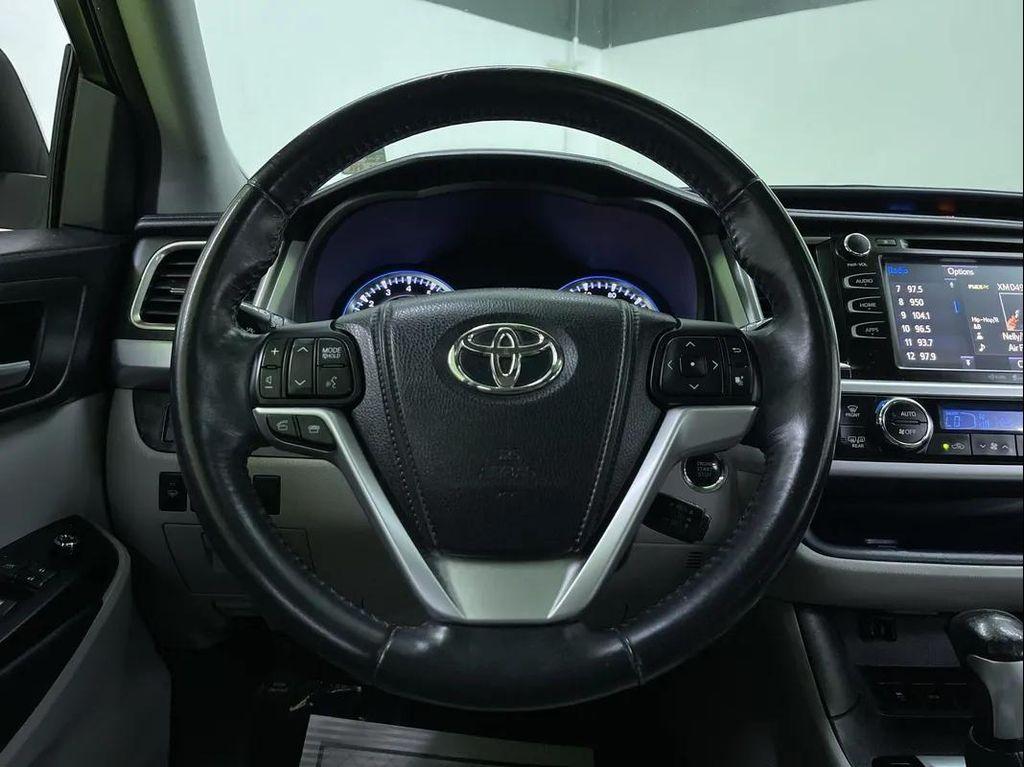 used 2015 Toyota Highlander car, priced at $19,988