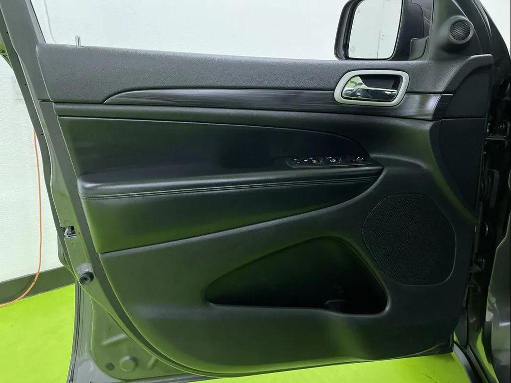 used 2021 Jeep Grand Cherokee car, priced at $19,988