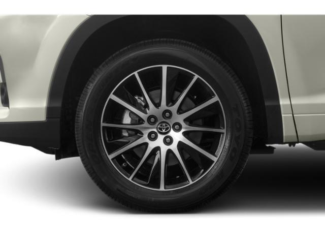 used 2019 Toyota Highlander car, priced at $24,988