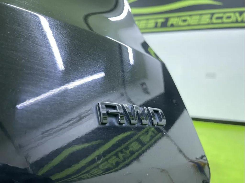 used 2019 Chevrolet Traverse car, priced at $23,988