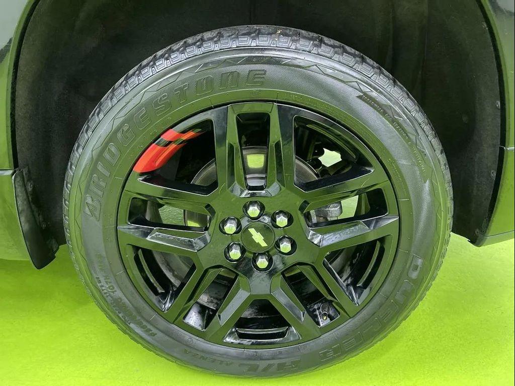 used 2019 Chevrolet Traverse car, priced at $23,988