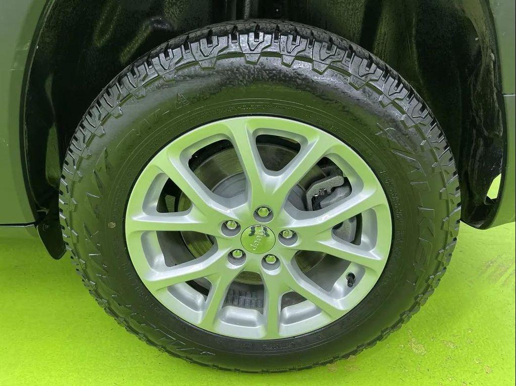 used 2020 Jeep Cherokee car, priced at $19,988