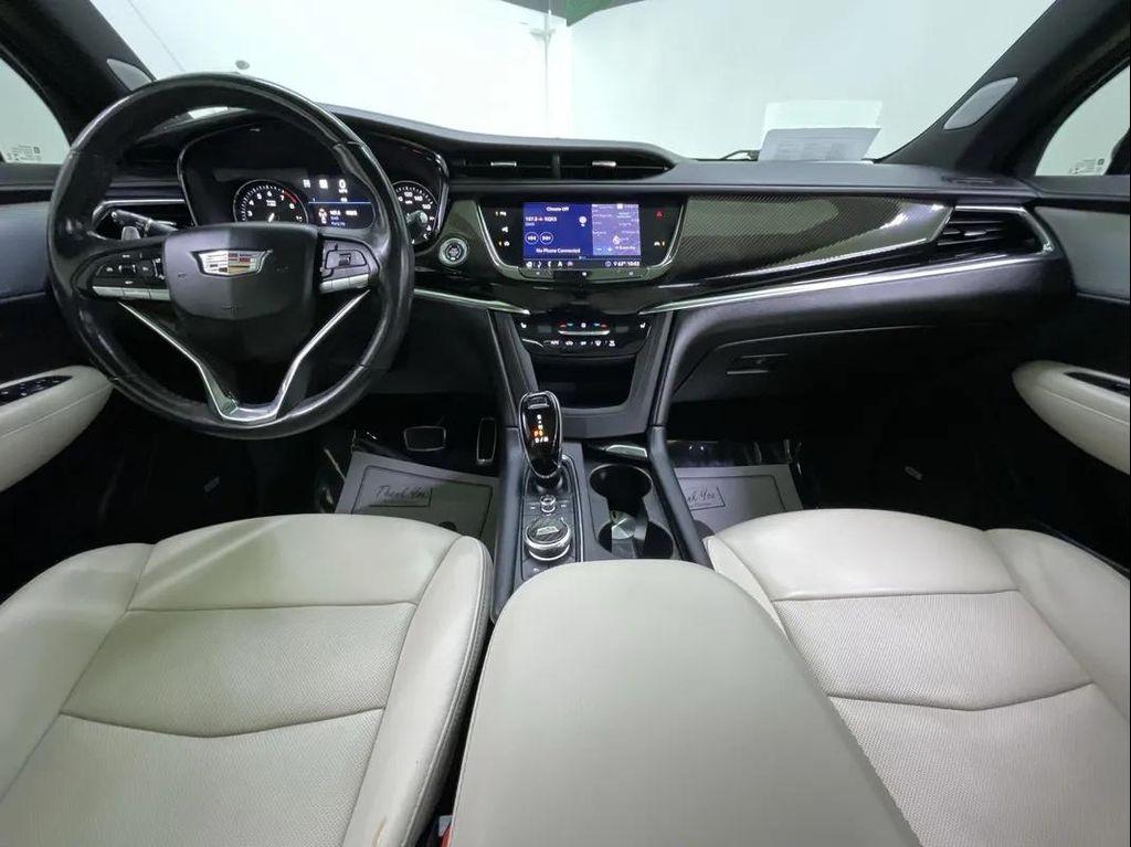 used 2020 Cadillac XT6 car, priced at $27,988